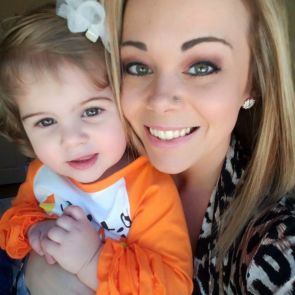 Meet your Posher, Alanna - Picture 1 of 1